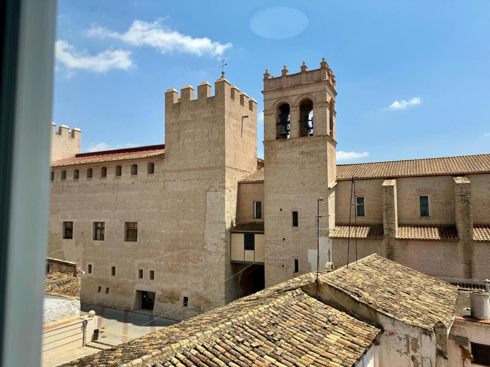 Vistas Al Castell De Alacuas Exterior photo